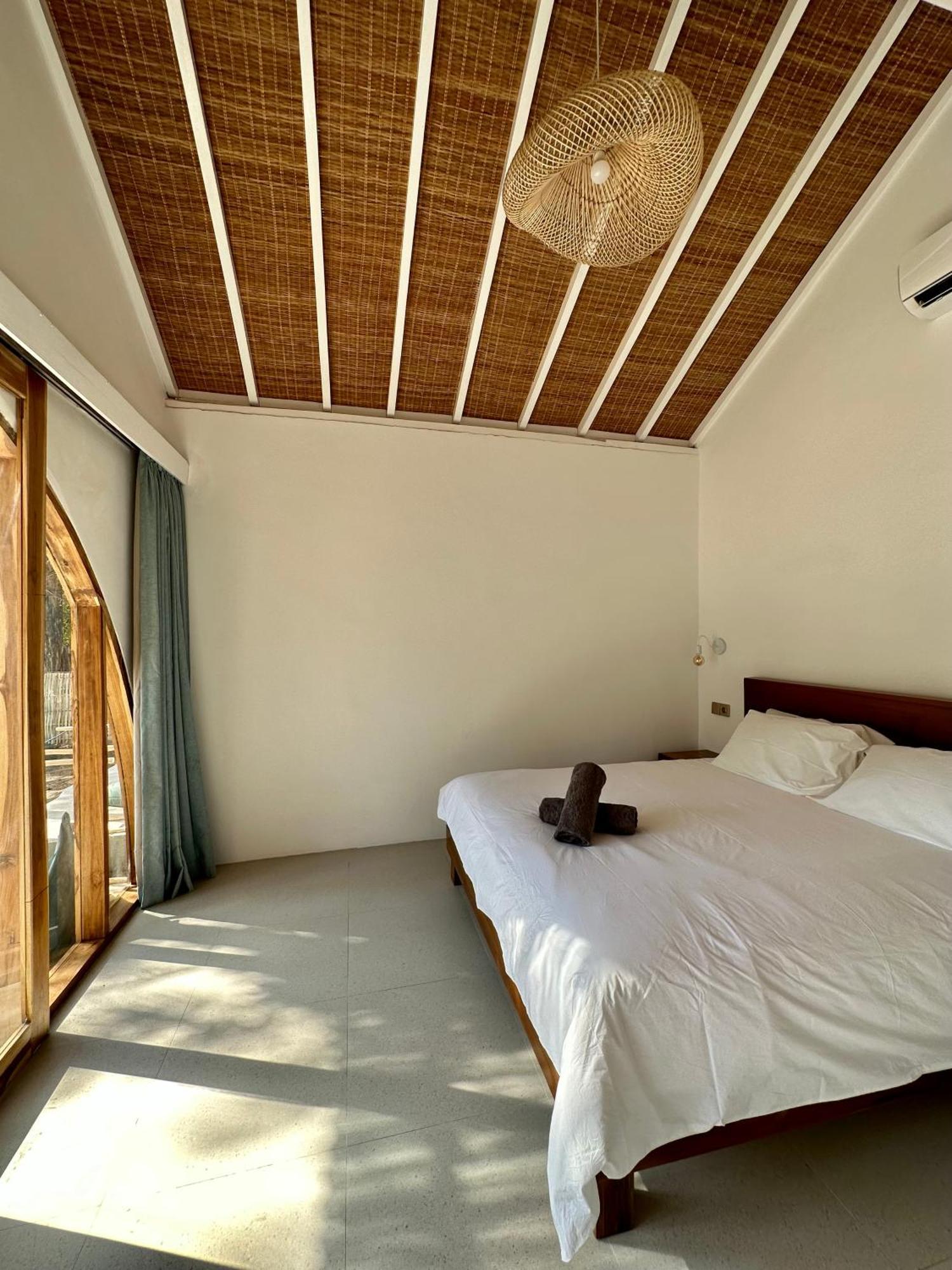 Rumah Canaria Bungalow Gili Trawangan Esterno foto