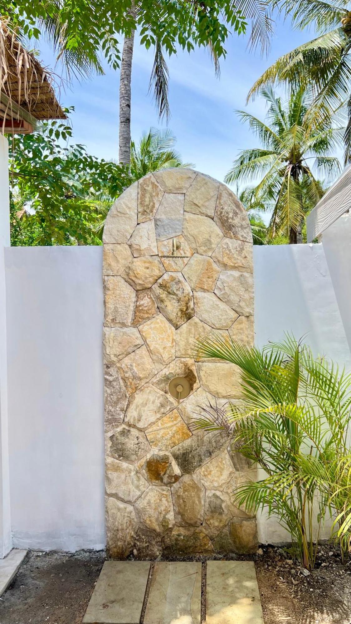 Rumah Canaria Bungalow Gili Trawangan Esterno foto